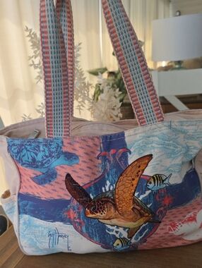 Guy Harvey Women's Canvas Turtle Tote Bag in Pink and Blue